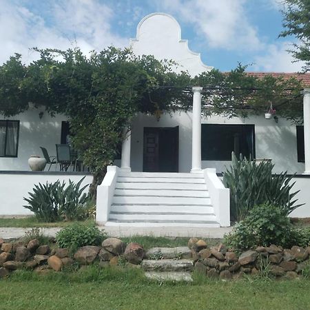 The Riverhouse Guesthouse 埃斯特科特 外观 照片